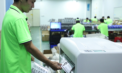 開足馬力加緊生產